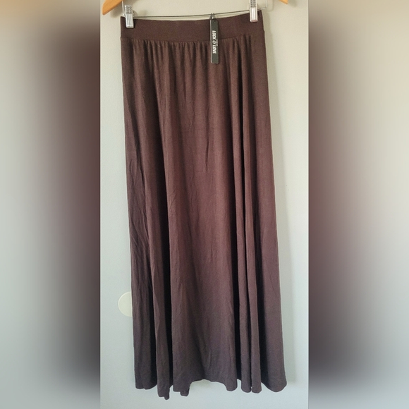 Lock & Love Premium Viscose Maxi Skirt Pull On Stretch Chocolate Brown Medium - Picture 10 of 16